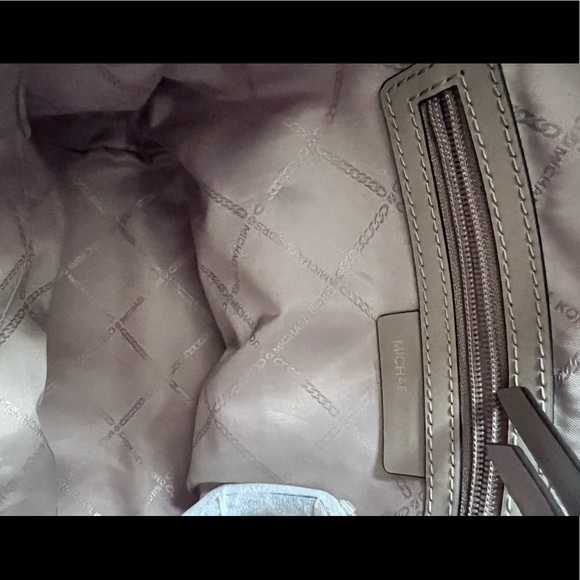 M3- Michael Kors Snake Embossed Handbag - Picture 6 of 10